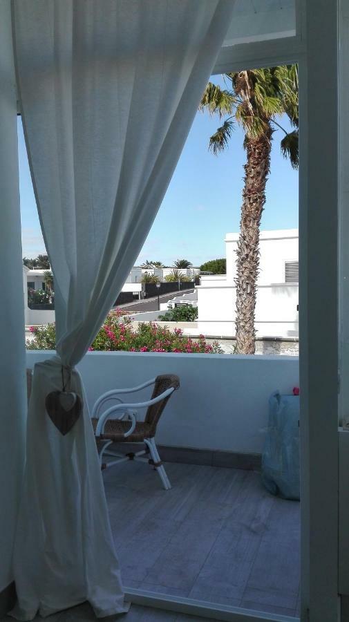Apartamento Calero Apartment Puerto Calero Bagian luar foto
